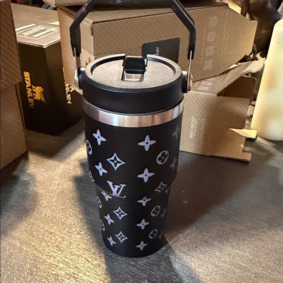 Stanley Black Patterned Travel Mug - Picture 3 of 5